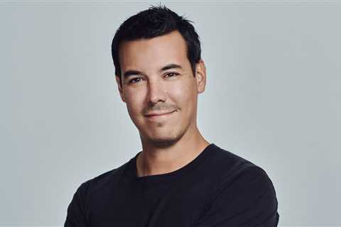 Warner Latin President Alejandro Duque Takes On Oversight of ADA