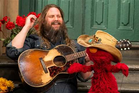 Watch Chris Stapleton, Elmo & Ernie Sing About the Power of Music on New Episode of ‘Sesame Street’