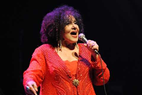 Cleo Laine, British Jazz Singer & Tony-Nominated Theater Actress, Dies at 97