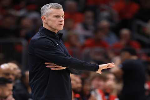 Billy Donovan lands extension with Bulls after Knicks’ interest in coaching search