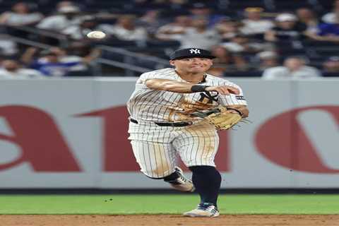What’s the yips? Looking back at famous baseball examples as Anthony Volpe’s struggles grow