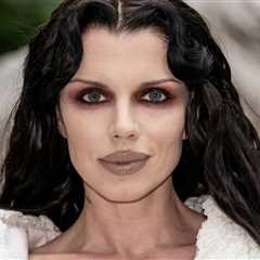 I Wish I Could Go Back: Julia Fox Revealed Why She Regrets Getting Cosmetic Surgery
