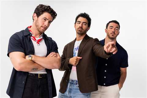 Joe Jonas Seemingly Reveals Secret ‘Camp Rock 3’ Plans to Avoid Eating a Spicy Wing: ‘Sorry..
