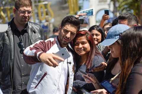 How ‘Big Dan’ Became Maluma & Other Latin Stars’ Go-To Bodyguard: ‘Gaining Their Trust is Key’