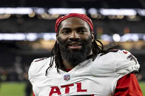 Dolphins signing four-time Pro Bowler Matthew Judon to one-year deal