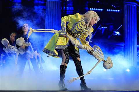 Lady Gaga Makes Triumphant Return With The Mayhem Ball’s Homecoming Show in New York City: 7..