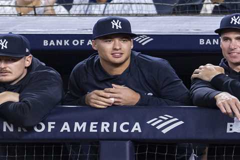 Yankees decide how long struggling Anthony Volpe’s benching will last: ‘It’s all on me’