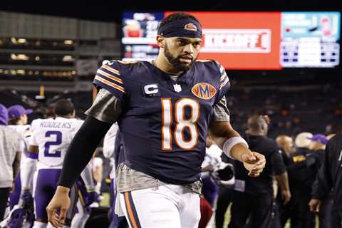 Caleb Williams’ brutal throw shows how game slipped away for Bears in ugly ‘MNF’ loss