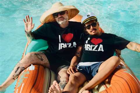 Seth Troxler Co-Hosting a New Podcast Filmed in His Parents’ Ibiza Living Room: See the Guest List