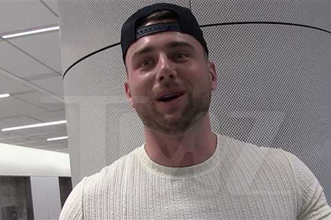 Harry Jowsey Committed to TV Marriage Plan, But Still Holds Flame for Sia