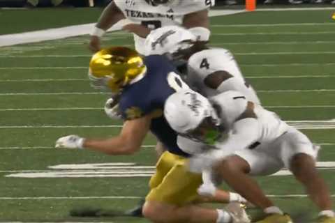 Texas A&M defensive back Bryce Anderson carted off field in scary scene