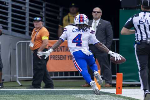 Jets had no answer for James Cook in miserable defensive showing