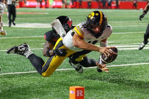 Self-inflicted wounds sink Rutgers in tough home loss to Iowa