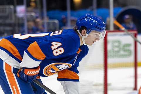 Matthew Schaefer ‘got shivers’ as Islanders fans serenade his impressive first showing