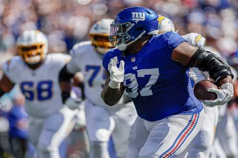 Giants’ Dexter Lawrence finds redemption with first-career interception