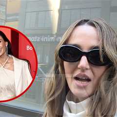 Chloe Fineman Says Demi Moore DM'd Her After Restaurant 'Hello' Boot