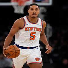 Knicks’ Malcolm Brogdon suddenly retires a week before NBA season starts