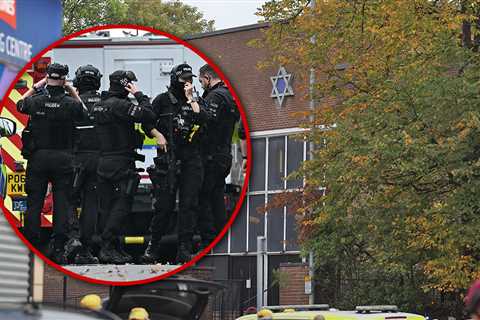 UK Synagogue Attack Leaves At Least 2 Dead in Car Ramming, Stabbing
