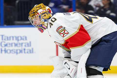 FanDuel promo code: Bet $5, get $300 in bonus bets if your bet wins for Blackhawks vs. Panthers