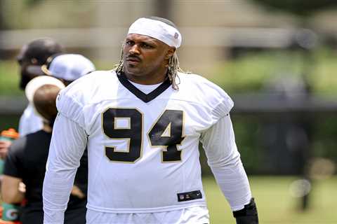 Burglars hit Saints defensive end Cam Jordan’s home while he was in the middle of a game, cops say