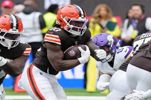 The emerging fantasy football running back option you can’t overlook