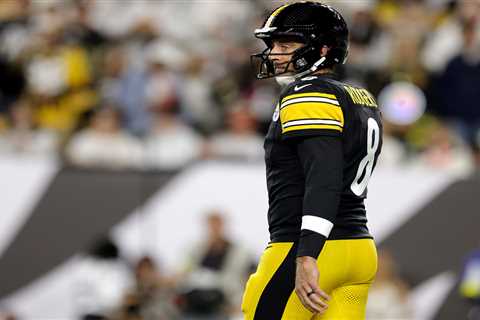 Aaron Rodgers wants to end career with Packers as retirement plans come into view