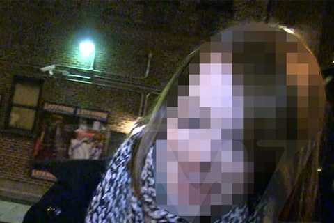 Guess Who This Fan-Loving Performer Is!