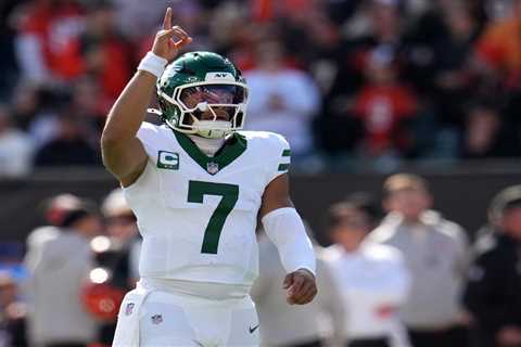 Justin Fields made Woody Johnson look silly before baring his Jets soul: ‘In my closet crying’