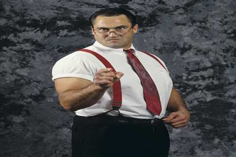 Ex-WWE star Mike ‘IRS’ Rotunda placed in hospice