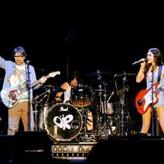 Olivia Rodrigo Dropped a Limited-Edition 7-Inch Vinyl of Her Lollapalooza Weezer Mini-Set