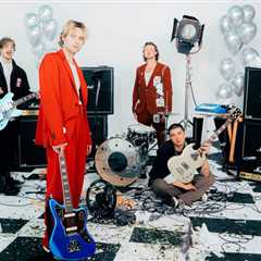 5 Seconds of Summer Complete a ‘180 Flip’ With New Album ‘Everyone’s A Star!’: Stream It Now