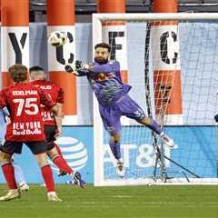 Red Bulls goalkeeper Carlos Coronel headed for free agency