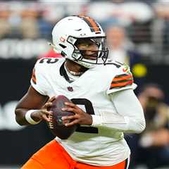 Browns’ Shedeur Sanders shares heartwarming moment with dad Deion after first NFL win