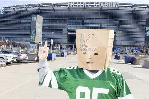 Just end the suffering! Post reporter ready to drop Jets season tickets in family for 50 years