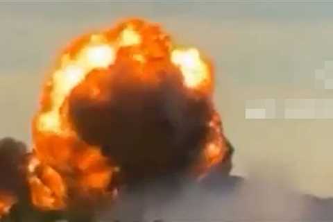 UPS Plane Crashes At Louisville Airport in Kentucky, On Video