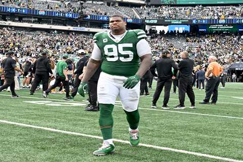 Cowboys leave NFL world in shock over Quinnen Williams trade: ‘F–king bonkers’