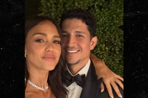 Jessica Alba & Danny Ramirez Share Sweet Selfies From Swanky Date Night