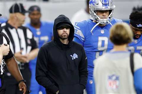 Eminem to Executive Produce the Detroit Lions Thanksgiving Game Halftime Show