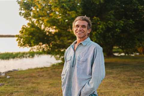 Todd Snider, Alt-Country Singer-Songwriter, Dies at 59