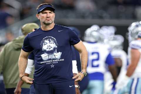 Cowboys and Raiders honor Marshawn Kneeland in first Dallas game since his death