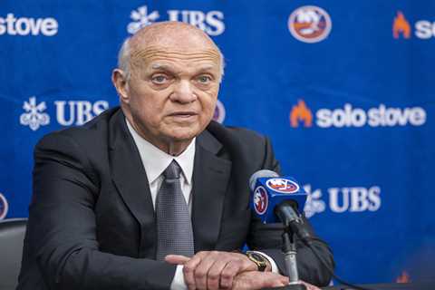Lou Lamoriello still connected with Islanders in nebulous advisor role