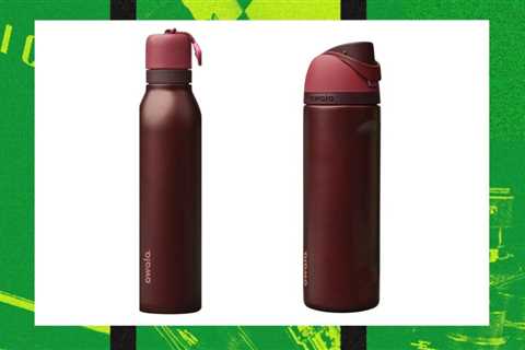 Here’s How to Buy These K-Pop Idol-Approved Water Bottles on Sale For Black Friday