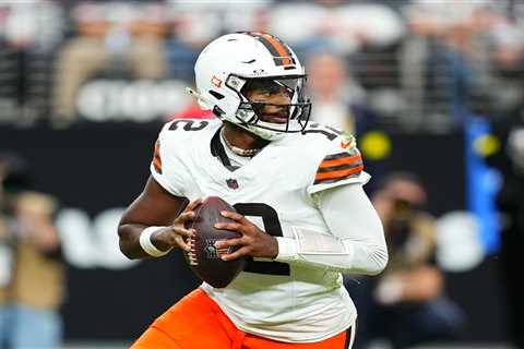 Browns’ Shedeur Sanders shares heartwarming moment with dad Deion after first NFL win