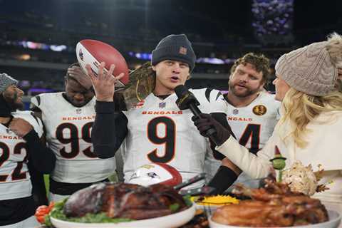 Joe Burrow had viral moment with Maryland crab after Bengals win in injury return: ‘You do not bite ..