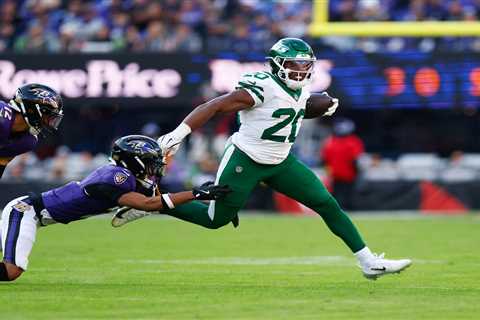 A few reasons to show up and root for — or against — Jets on Bleak Sunday