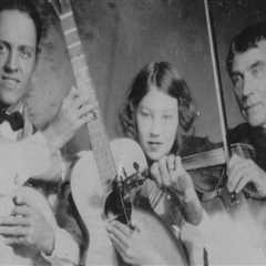 The Vibrant Jazz and Blues Radio Scene in Knoxville, Tennessee