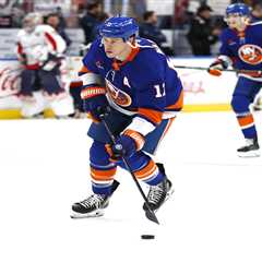 Islanders alum to face off against cast of hit hockey show ‘Shoresy’