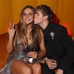 Tate McRae Opens Up About ‘Scary’ Scrutiny of The Kid LAROI Break-Up, Taylor Swift’s Shoutout: ‘I..