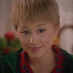 Ariana Grande Reimagines Iconic ‘Home Alone’ Scene With a Gory Twist in ‘SNL’ Parody: Watch