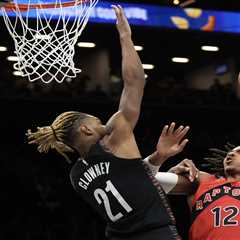 Nets use suddenly stifling defense to rout Raptors